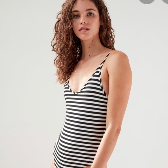 Sunday Best Annie Body Suit - Picture 2 of 11